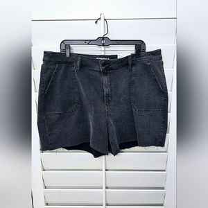 SONOMA PLUS HIGH RISE SHORTS